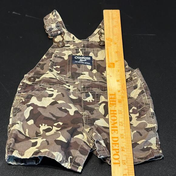 OshKosh B'gosh Camouflage Overalls Boys Size 3 months Baby - Picture 3 of 4